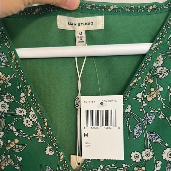 Max Studio Green Floral Mini Dress - Picture 2 of 3